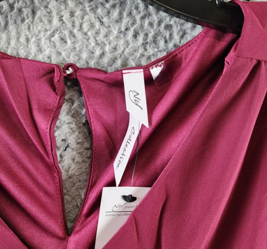 NY Collection Petite 3/4 Sleeve V-neck Flounced Dress Women's PL Wine Tie Belt