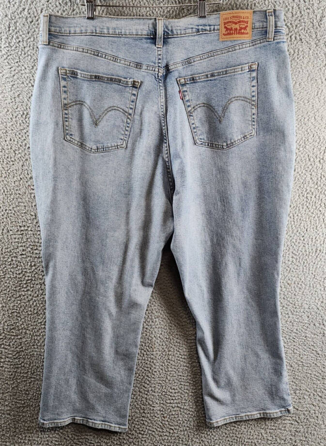 Levi's Wedgie Straight Jeans Women's 24W Zip Fly With Button Closure Distressed