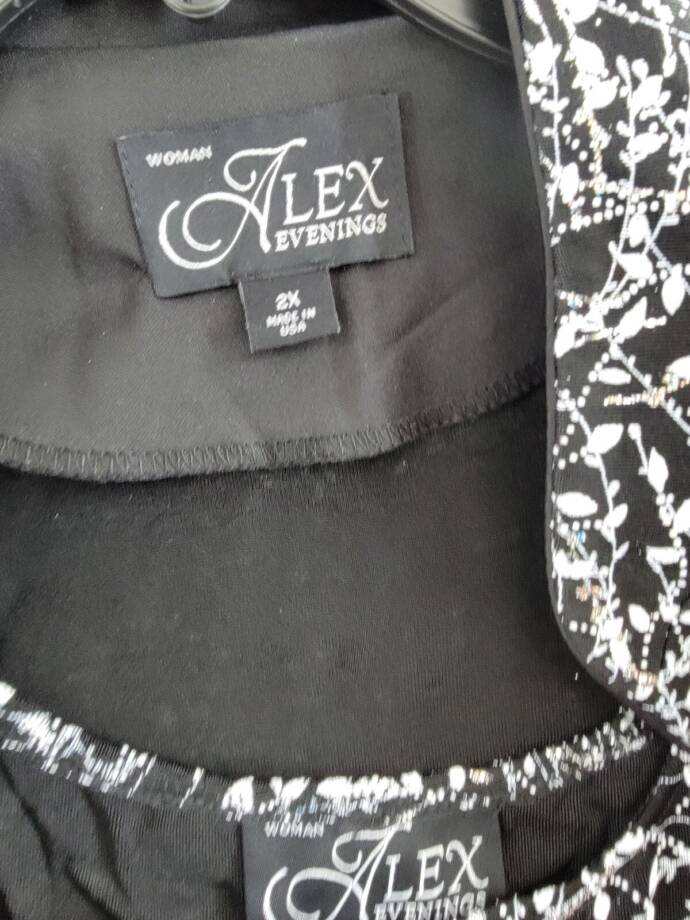 Alex Evenings Plus Metallic Printed Twinset Top Womens 2X Black/White 3/4 Sleeve