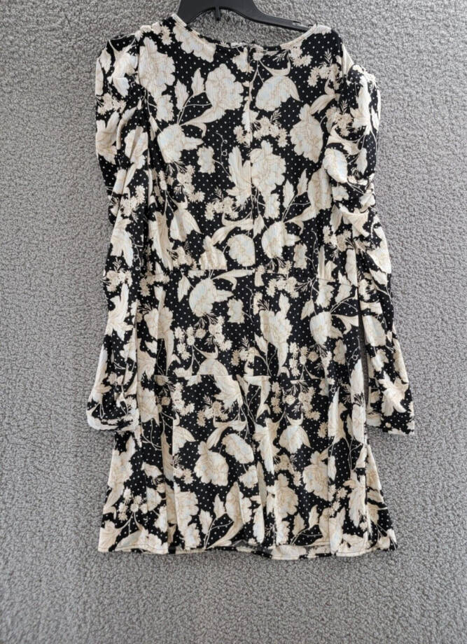 Guess Floral Print Stretch Wear to Work Dress Women's XL Soiree Back Zip L/S