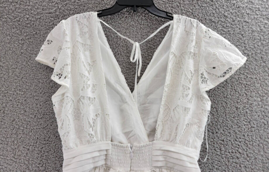GUESS Chloe Ruffle-Sleeve Eyelet Smocked Romper Women's L White Back Zip S/S