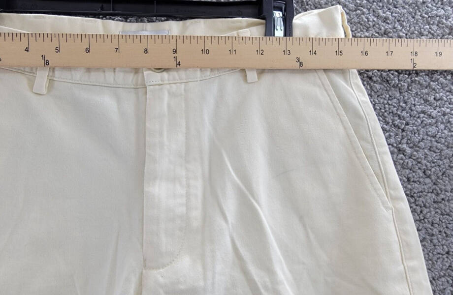 Peter Millar Crown Pilot Twill Chino Shorts Men's 30 Ivory Button Zip Closure