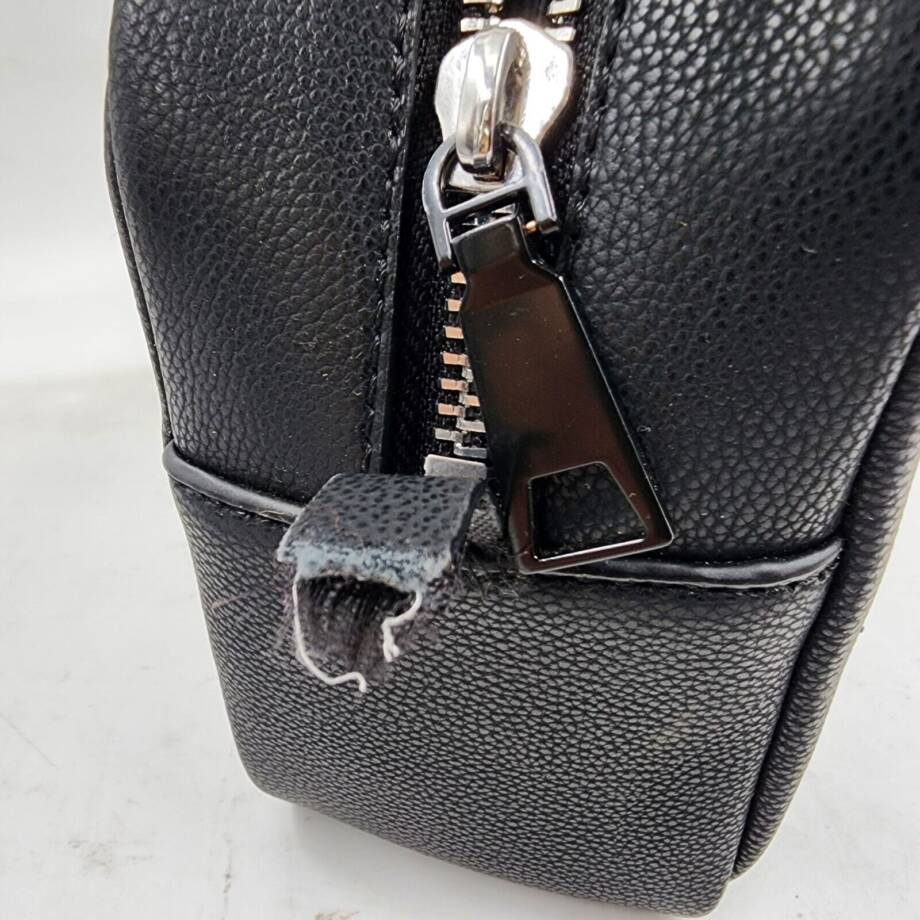 DKNY Kenza Camera Bag Women's Black Top Zip Closure