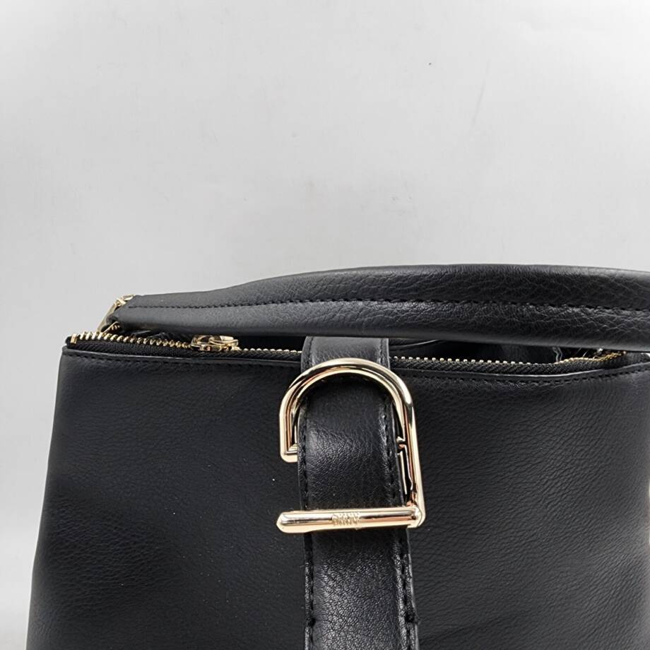 DKNY Deena Top Handle Satchel Bag Women's Black Slip Pocket Zip/Magnetic Closure