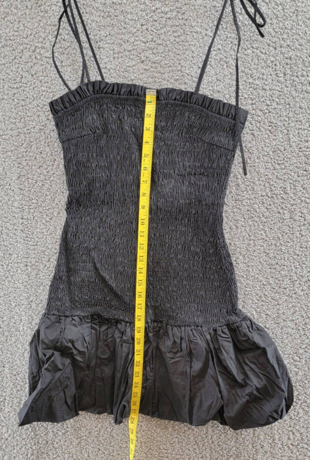 En Saison Smocked Bubble Hem Mini Dress Womens L Black Self-Tie Back Zip Closure