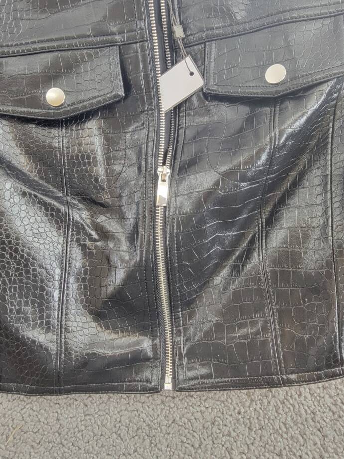 BCBG New York Croc-Print Faux-Leather Cropped Jacket Women's M Onyx Zip Closure