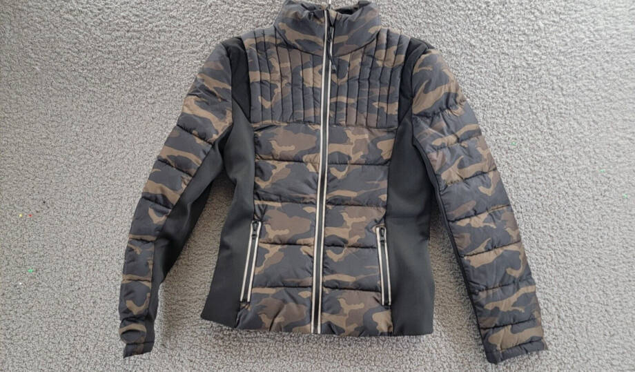 AQUA Lightweight Puffer Jacket Women's S Camo Multi High Neck Full Zip Closure