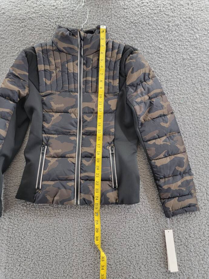 AQUA Lightweight Puffer Jacket Women's S Camo Multi High Neck Full Zip Closure