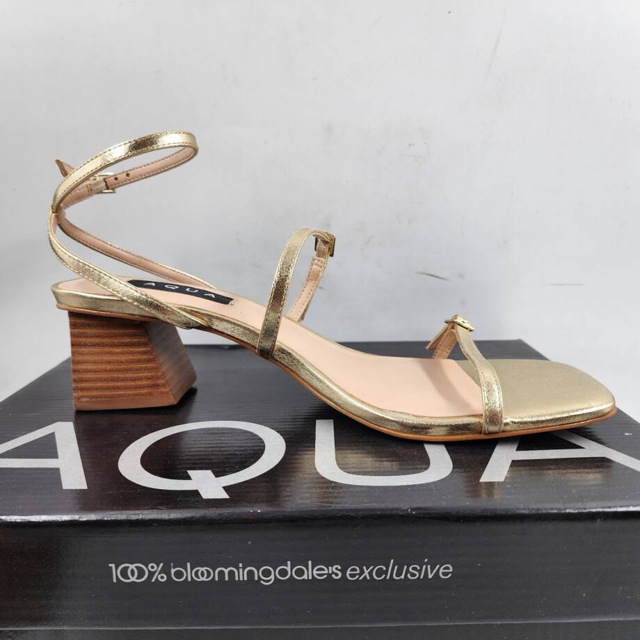 AQUA Allie Strappy Buckled Mid Heel Sandals Women's 9M Gold Open Square Toe
