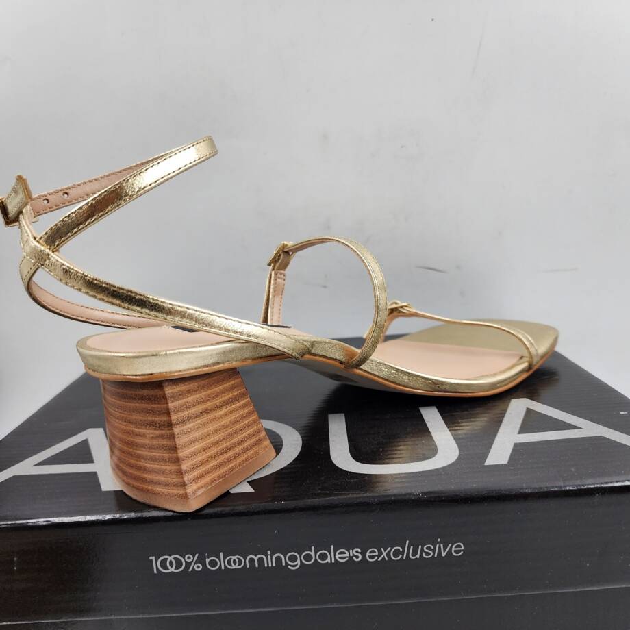 AQUA Allie Strappy Buckled Mid Heel Sandals Women's 9M Gold Open Square Toe