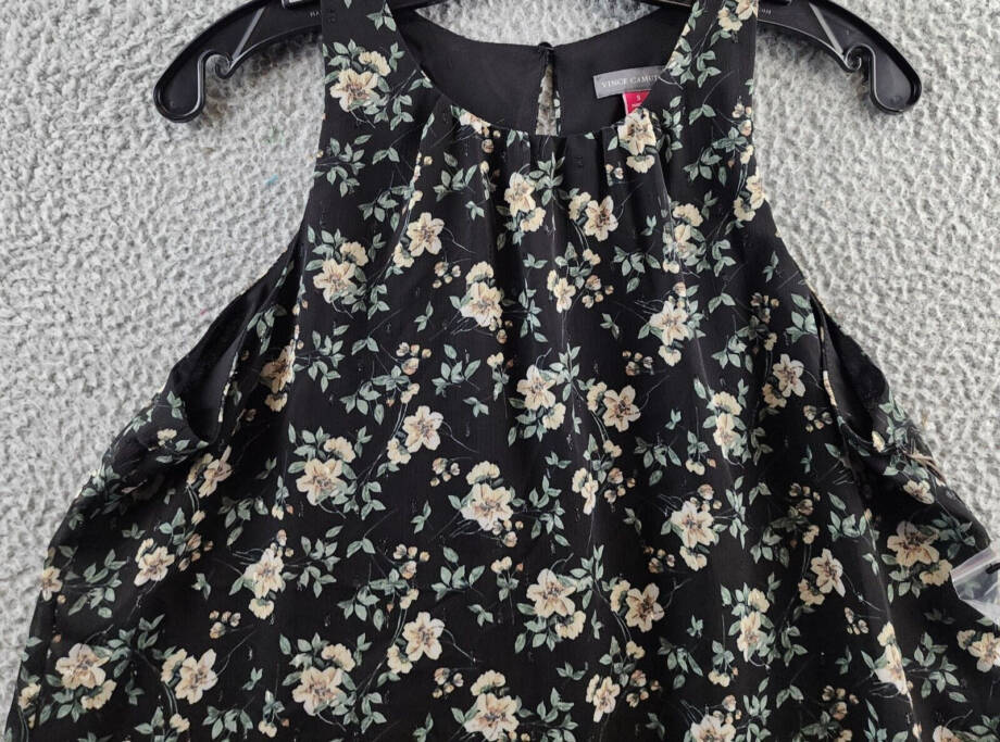 VINCE CAMUTO High Neck Sleeveless Top Women's S Black Multi Floral Button Back