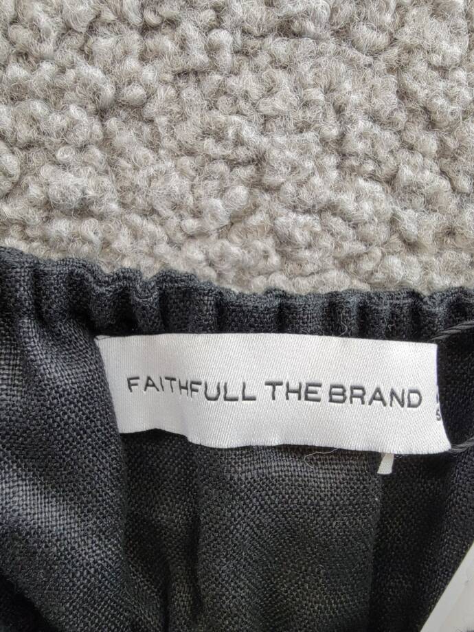 Faithfull the Brand Bayu Cropped Linen Top Womens 4 Black Straight Neck Pullover