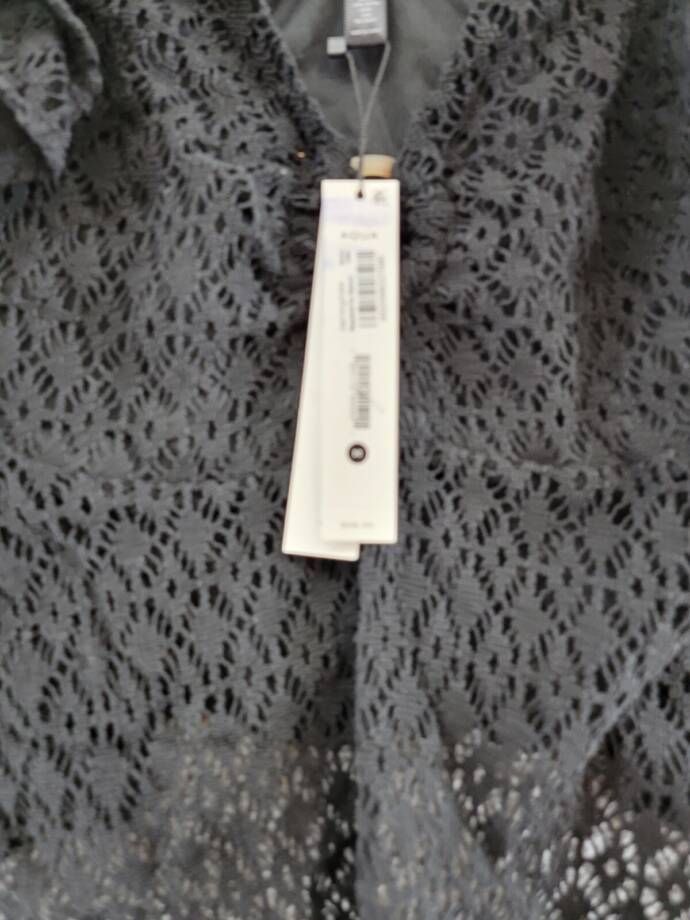 AQUA Crochet Flutter Sleeve Top Women's M Black V-Neck Keyhole O-Ring Detail