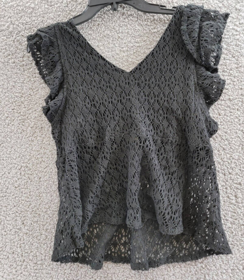 AQUA Crochet Flutter Sleeve Top Women's M Black V-Neck Keyhole O-Ring Detail