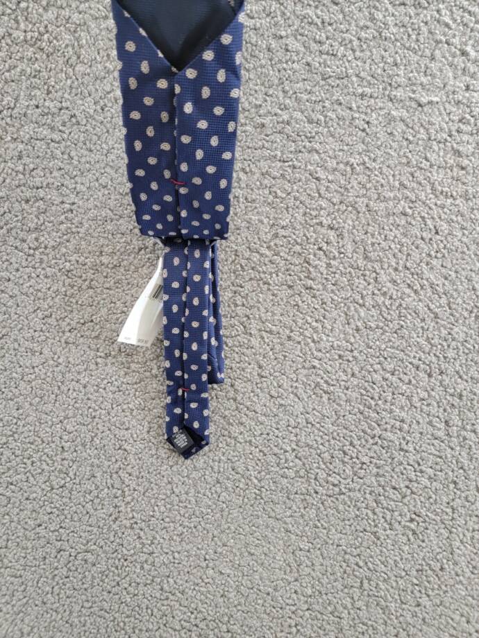 Tommy Hilfiger Classic Oxford Tie Men's One Size Navy/Taupe Paisley Pine Pattern