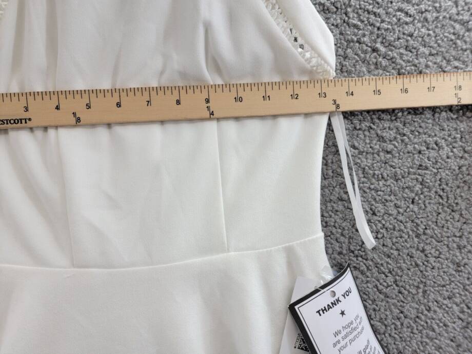 B Darlin Halter-Neck Scuba-Crepe A-Line Dress Juniors 1/2 White Zip Button Back