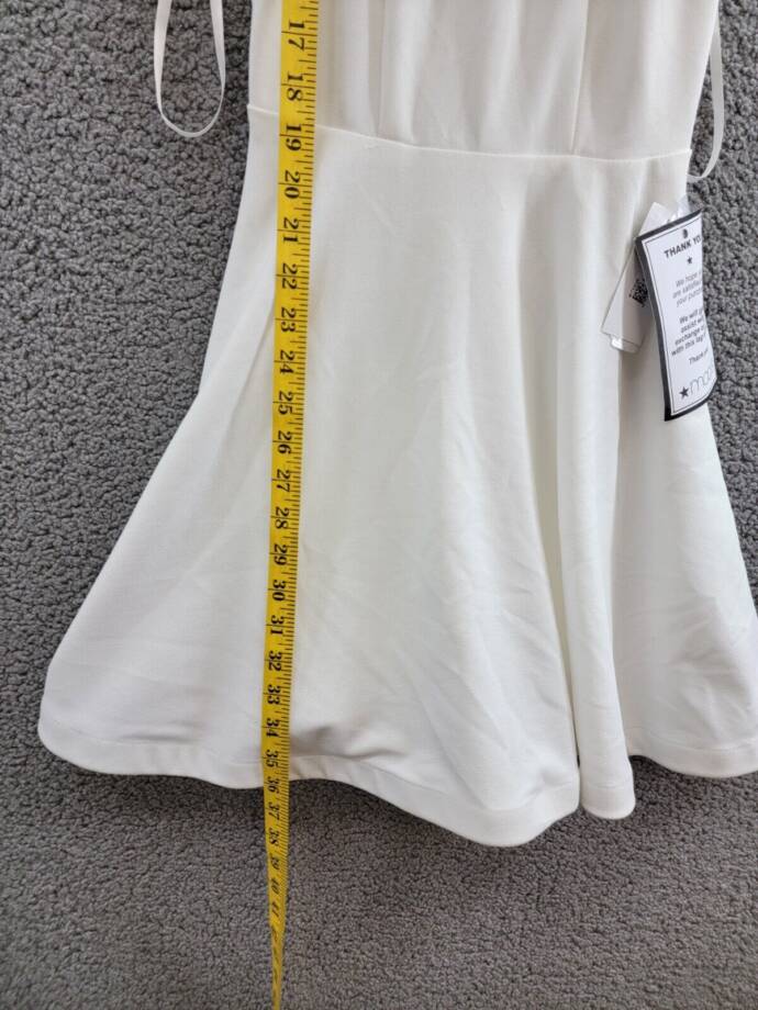 B Darlin Halter-Neck Scuba-Crepe A-Line Dress Juniors 1/2 White Zip Button Back