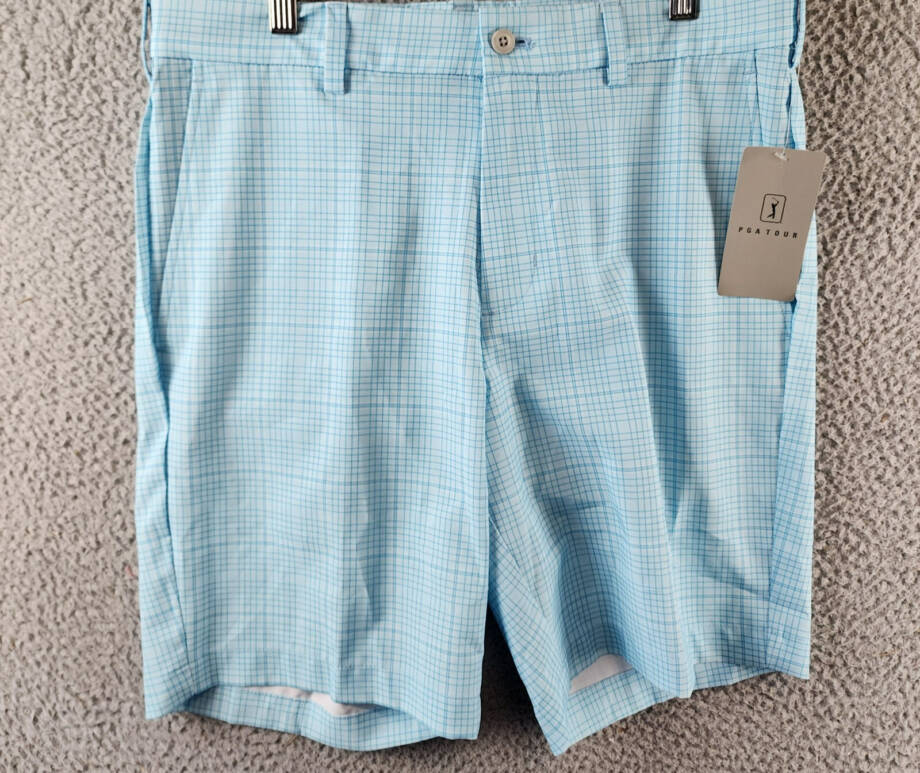 PGA TOUR Check Print Performance 8" Golf Shorts Men's 32 Light Blue Button Zip