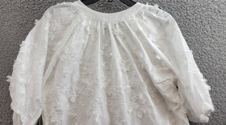 Karen Kane Embroidered Tasseled Shift Dress Women's M Off White Elbow Sleeve