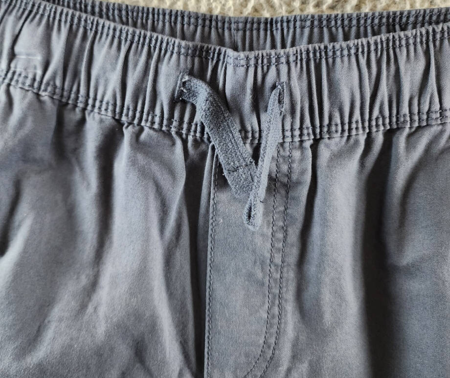 Calvin Klein Loose Modern Pull-On Shorts Big Boys M Hemisphere Blue Drawstring