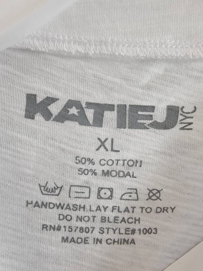 KatieJnyc Fearless Cropped Embroidered Stars Tee Girl XL White Crewneck Pullover