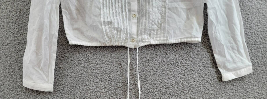 Bella Dahl Pintuck Crop Button Up Shirt Women's M White Solid Drawstring Hem L/S