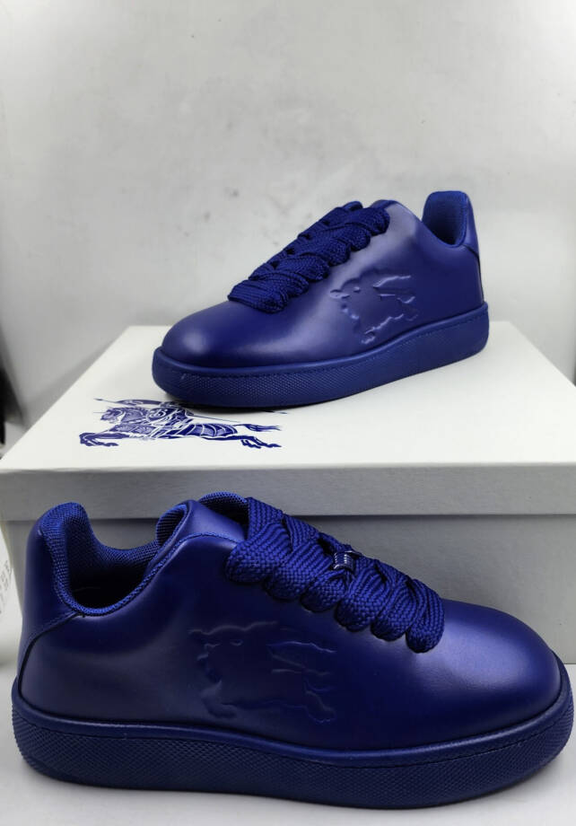 Burberry Leather Box Low-Top Sneakers Men's 41/8 US Knight Round Toe Lace Up