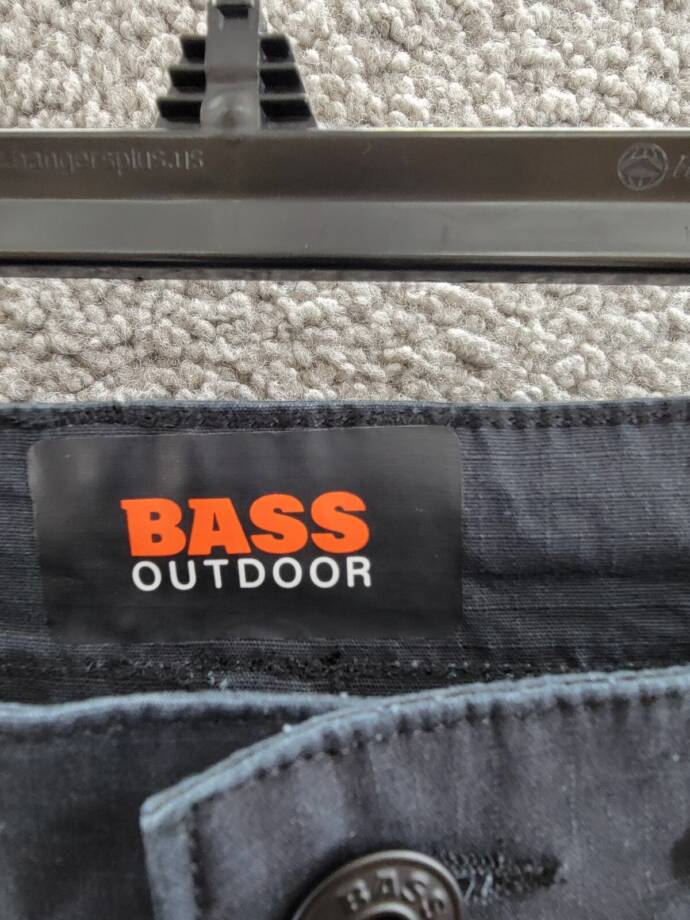 BASS OUTDOOR Carry-All Cargo Shorts Men's 32 Black Zip Fly With Button Closure