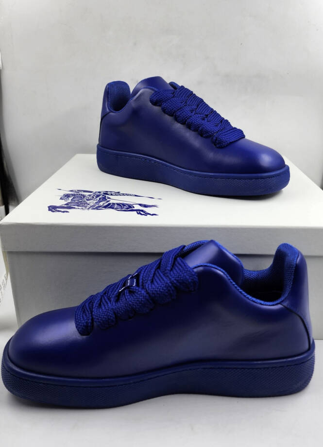 Burberry Leather Box Low-Top Sneakers Men's 41/8 US Knight Round Toe Lace Up