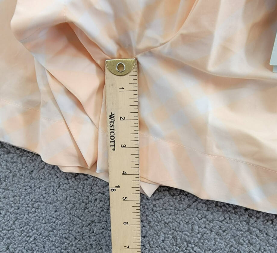 Burberry Marcy Check Shorts Big Girls 14Y Pastel Peach Elastic Waist Pull On