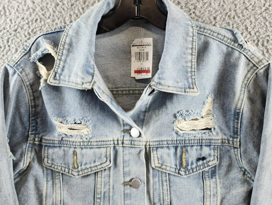 Madonna & Co. Distressed Crop Denim Jacket Women's O/S Blue Button Front L/S