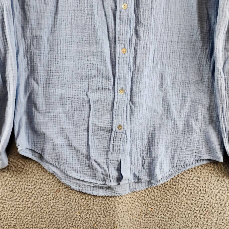 Rails Charlet Relaxed Fit Button Top Women's M Vista Blue Solid Long Sleeve