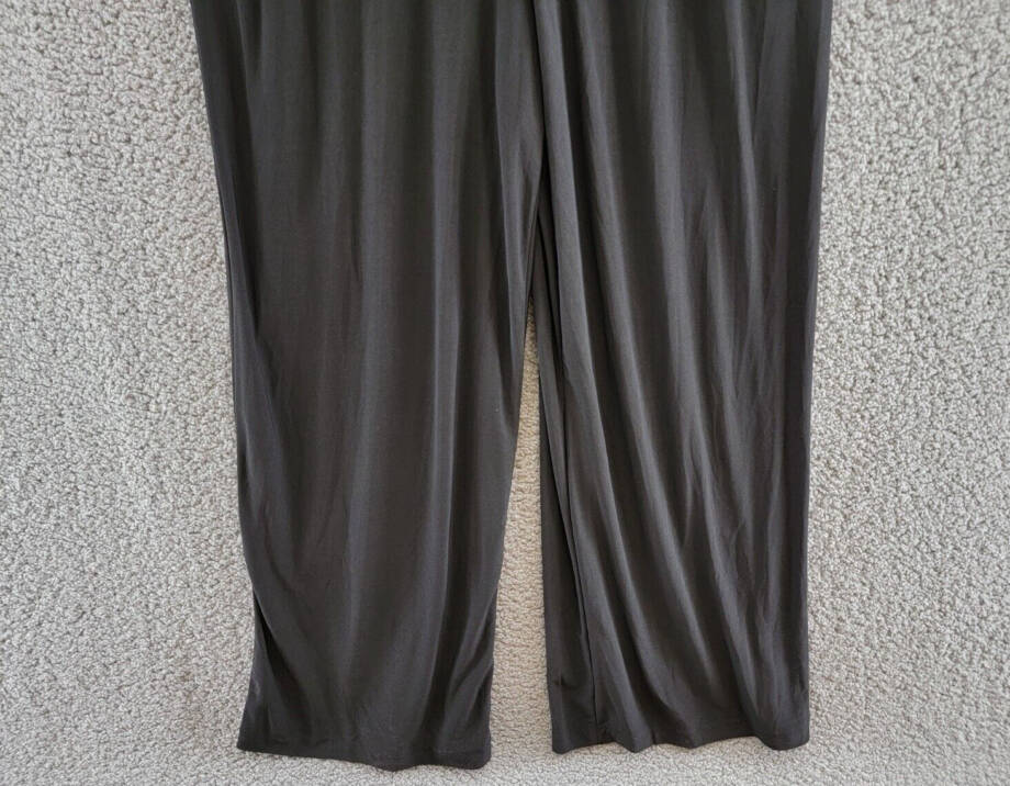 Jessica Howard Carlyle Metallic Mock Neck Jumpsuit Womens 12 Black/Gold Back Zip