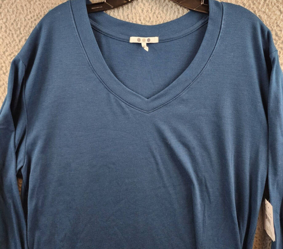 Three Dots V-Neck T-Shirt Dress Women's M Moonlit Ocean Long Sleeve Pullover
