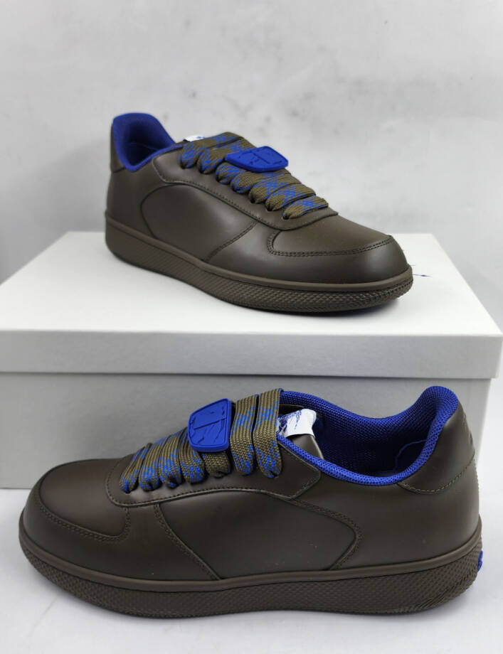 Burberry Terrace Leather Low-Top Sneakers Men's 41/8 US Loch Round Toe Lace Up