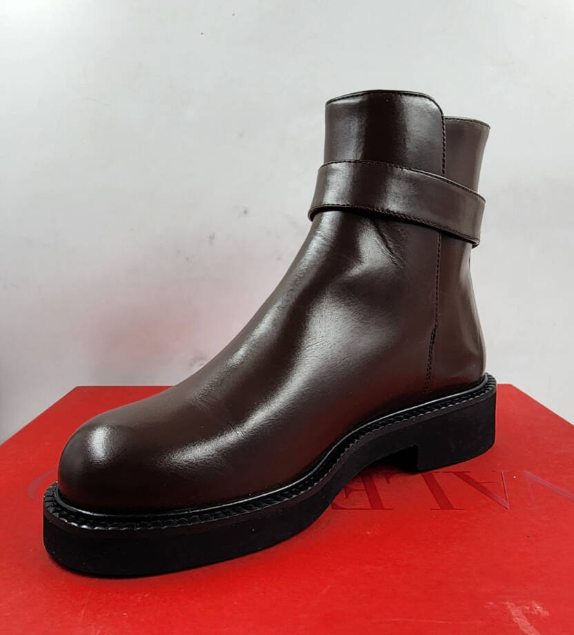 Valentino Garavani VLogo Locker 40MM Ankle Boots Women's 36/6 US Dark Brown
