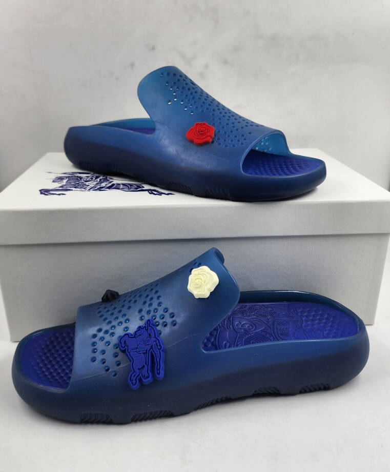 Burberry "Stingray" Rubber Pool Slide Flip Flop Men's 43/10 US Midnight Slip On