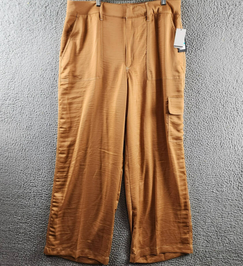 DKNY High Rise Wide-Leg Cargo Pants Women's 16 Tawney Zip Hook & Bar Closure