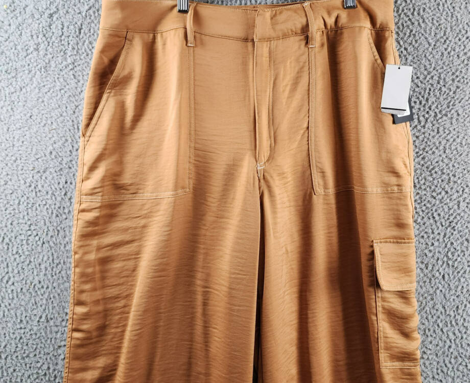 DKNY High Rise Wide-Leg Cargo Pants Women's 16 Tawney Zip Hook & Bar Closure
