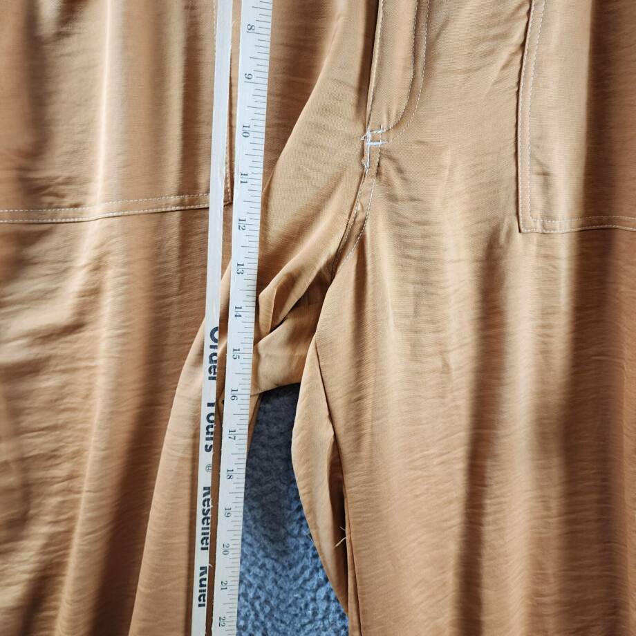 DKNY High Rise Wide-Leg Cargo Pants Women's 16 Tawney Zip Hook & Bar Closure