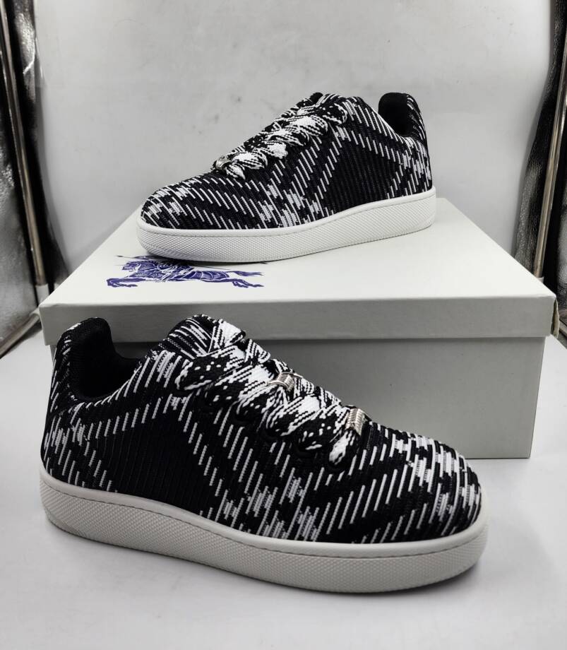 Burberry Box Knit Black Check Low Top Sneakers Men's 42.5 Black Ip Check Lace Up