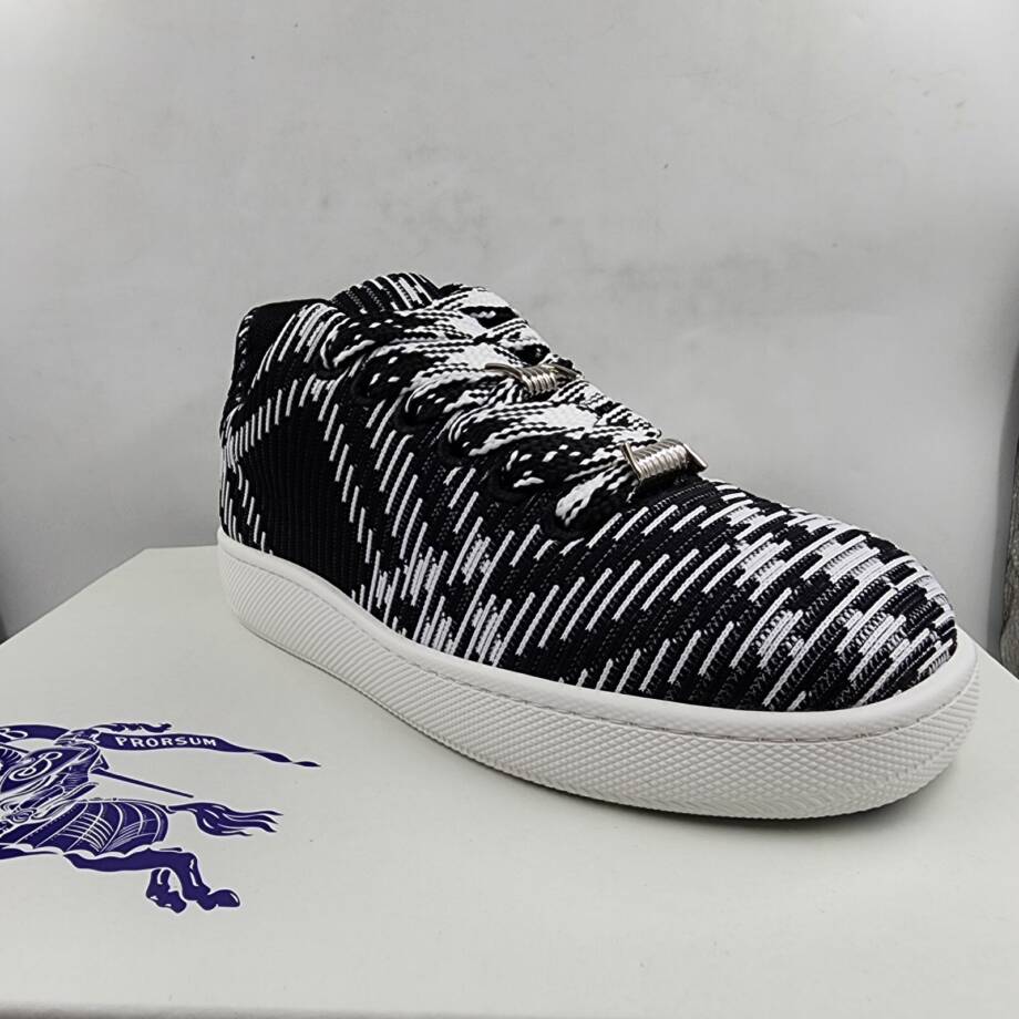Burberry Box Knit Black Check Low Top Sneakers Men's 42.5 Black Ip Check Lace Up