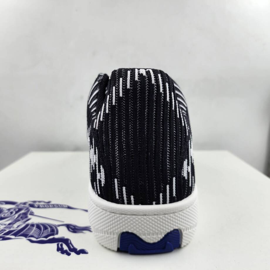 Burberry Box Knit Black Check Low Top Sneakers Men's 42.5 Black Ip Check Lace Up