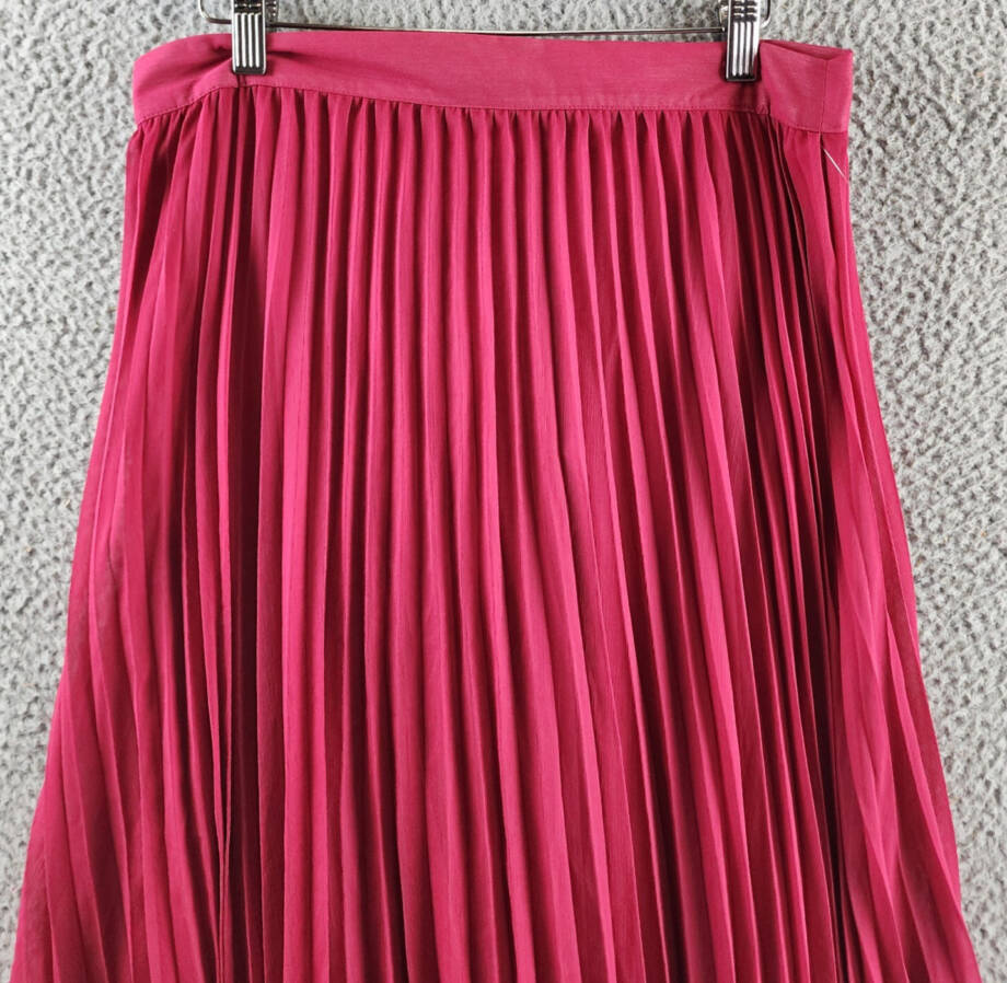 Adrienne Landau Onyx Pleated A Line Skirt Women's L Maroon Zipper Back Closure