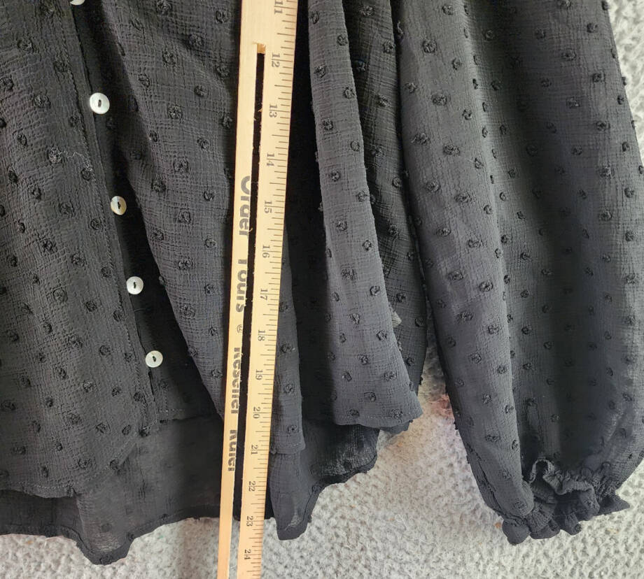 OAT New York Long Sleeve Blouse Women's XS Black V-Neckline Front Button Closure