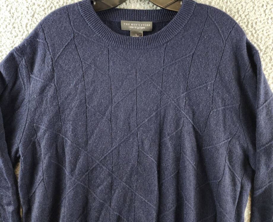 The Men's Store at Bloomingdale's Cashmere Novelty Stitch Sweater Men's L Navy