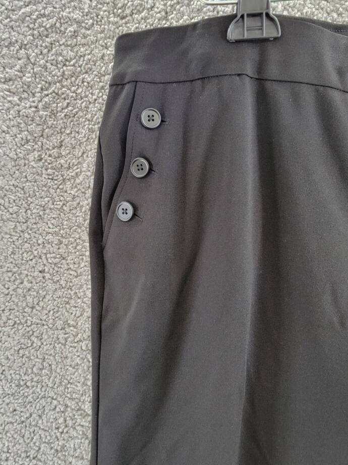 Bar III Plus Size Button-Detail Straight-Leg Pull-On Pants Women's 1X Black