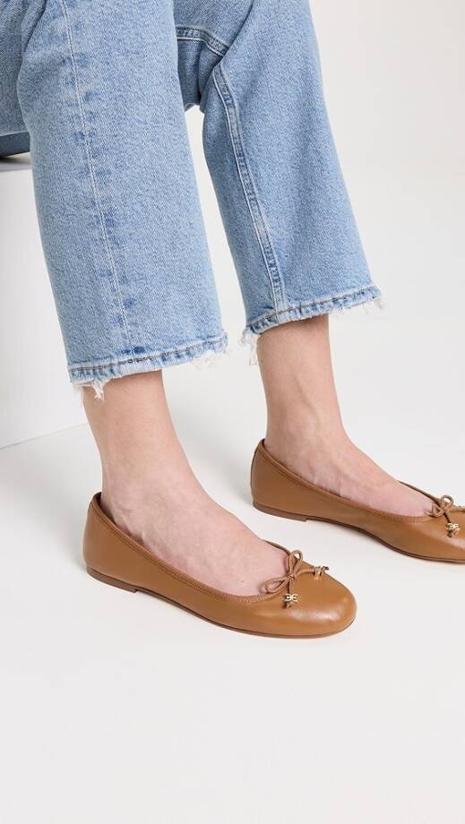 Sam Edelman Felicia Luxe Emblem Bow Ballet Flats Women's 5.5M Tan Leather SlipOn