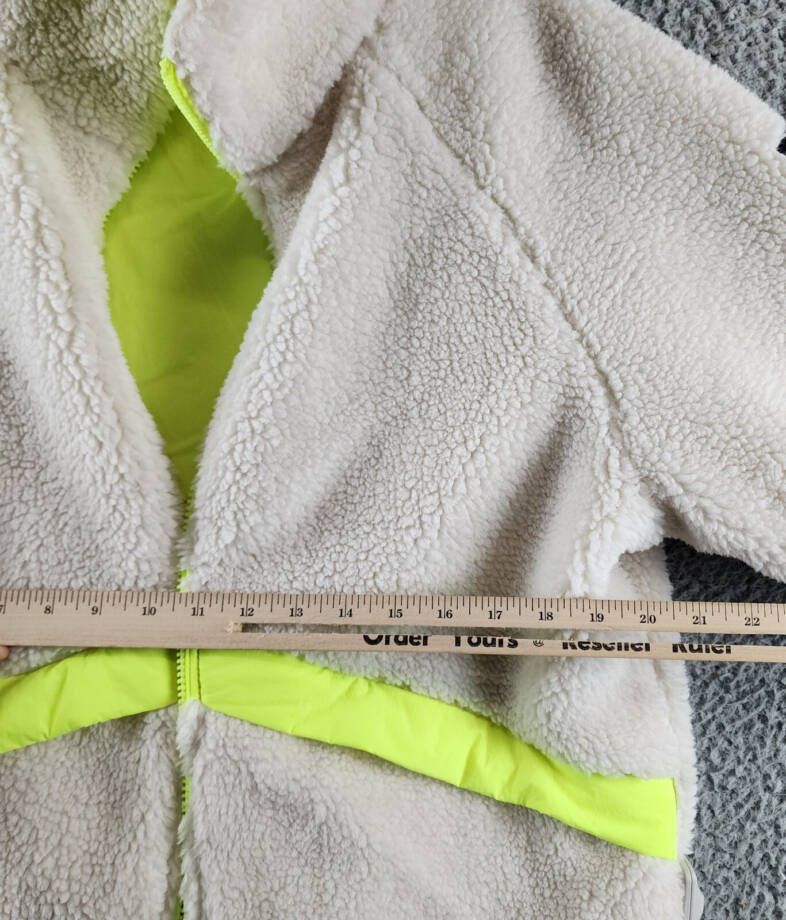 Calvin Klein Performance Reversible Sherpa Jacket Women's Chalk Safe M
