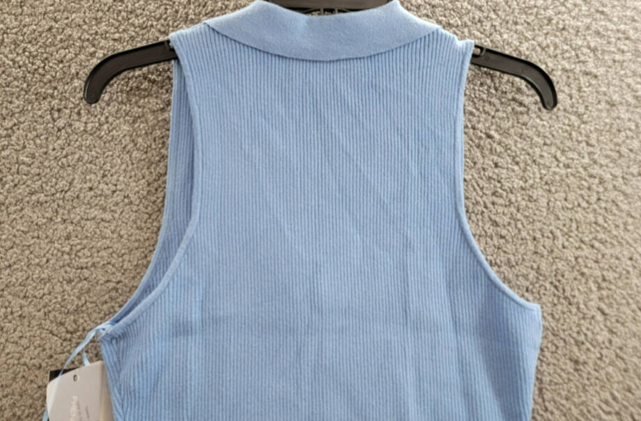 FRENCH CONNECTION Cosysoft V-Neck Knit Tank Top Women's XL Blue Ribbed Pullover